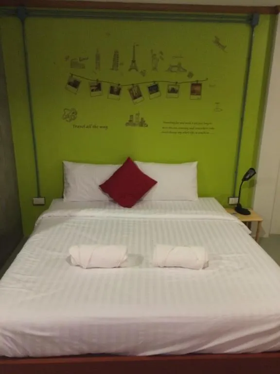 K2 Backpacker Hostel Khao Lak 0*,  Tajlandia